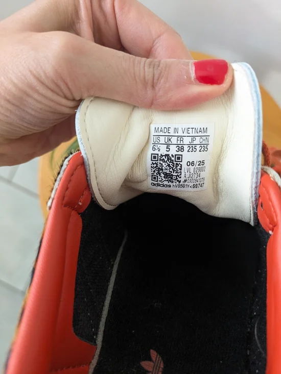 Adidas Samba OG Women's Leopard Print Sneakers with Red Accents 6.5 - Picture 7 of 7